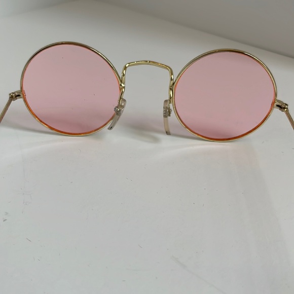 Fun Glasses - Picture 9 of 10